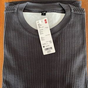 (BNWT) UNIQLO Dark grey waffle long-sleeve t-shirt